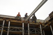 FABRICACION Y MONTAJE DE ESTRUCTURAS METALICAS DEL CENTRO COMERCIAL PLAZA VEA - CHIMBOTE